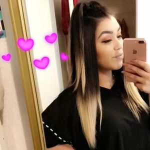 Meet your Posher, Crystal